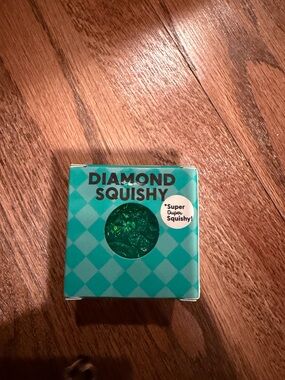 J’Adore Diamond Squishy